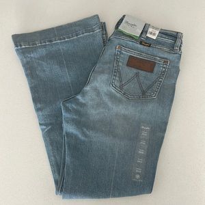 Wrangler Retro High Rise Trouser in Emma 29x30